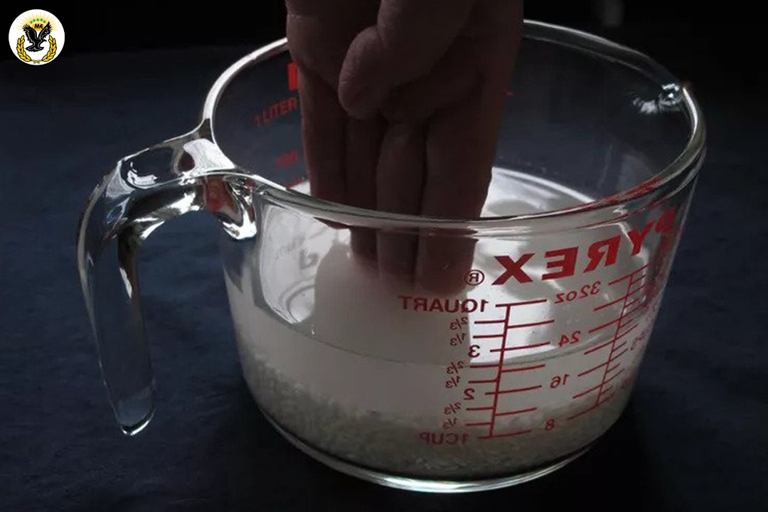 how much water to be added in rice