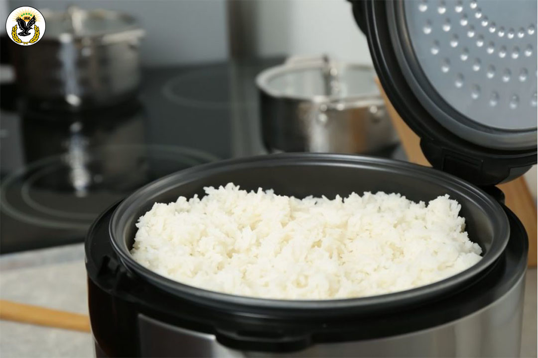 cooking basmati rice using a rice cooker